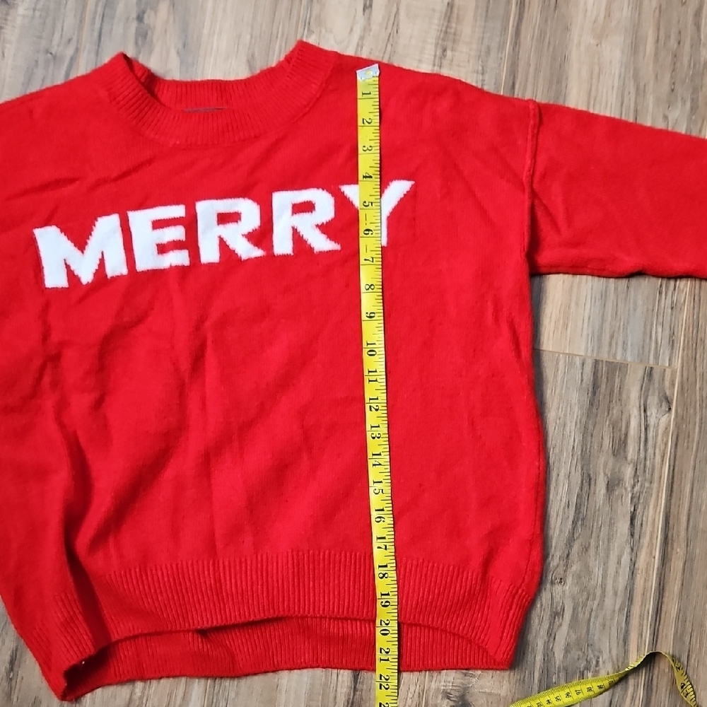 🤶🧑🏼‍🎄Vince Camuto Red "Merry" Holiday Sweater - Picture 6 of 8